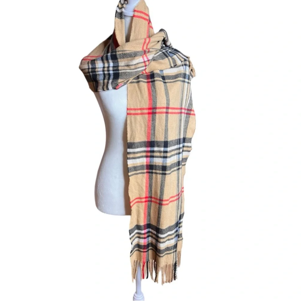 Plaid neutral scarf